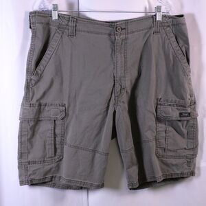 Wrangler Mens 40 Gray Relaxed Fit High Rise Tech Cargo Pocket Shorts
